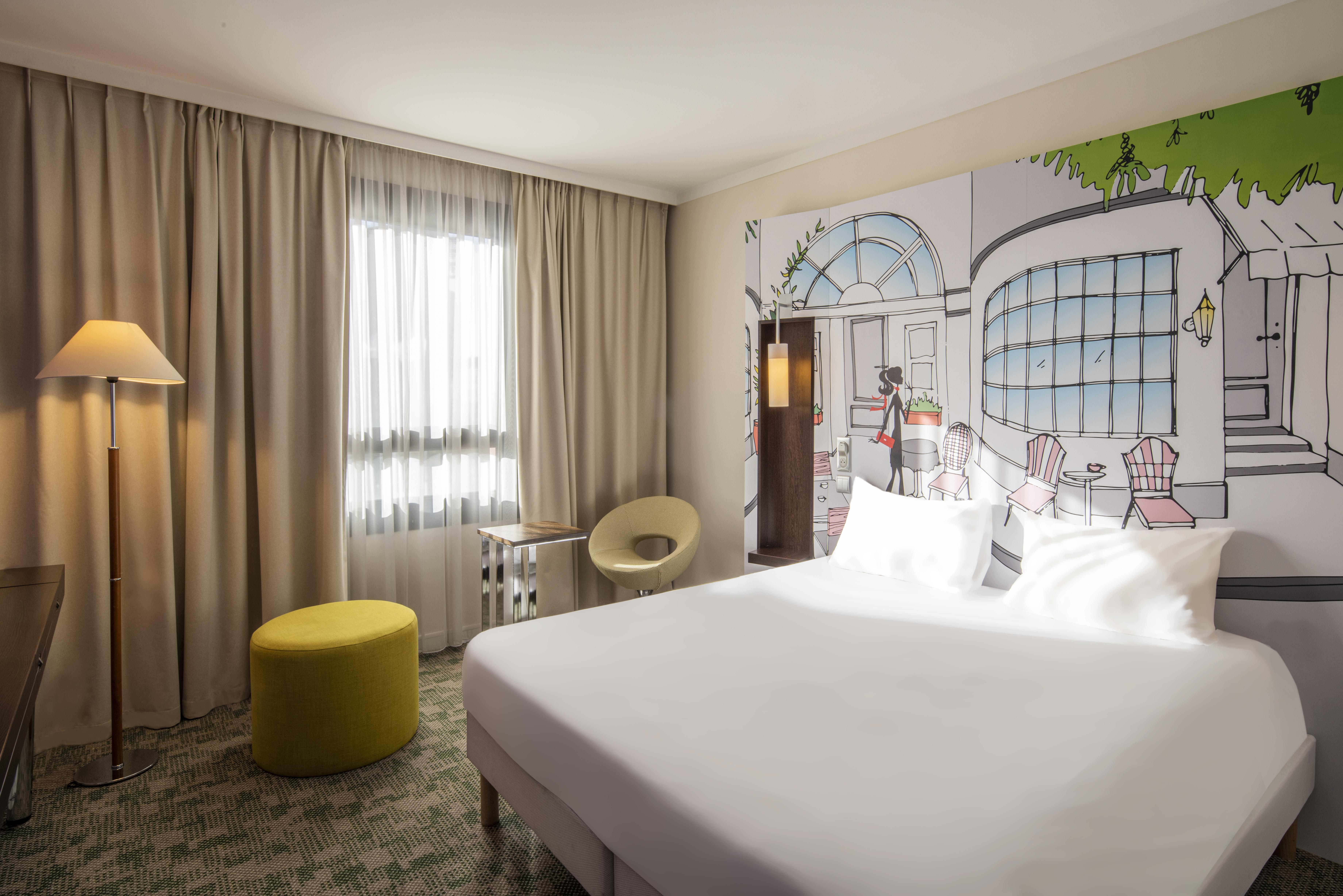 Ibis Styles Evry Courcouronnes Hotel And Events Bagian luar foto