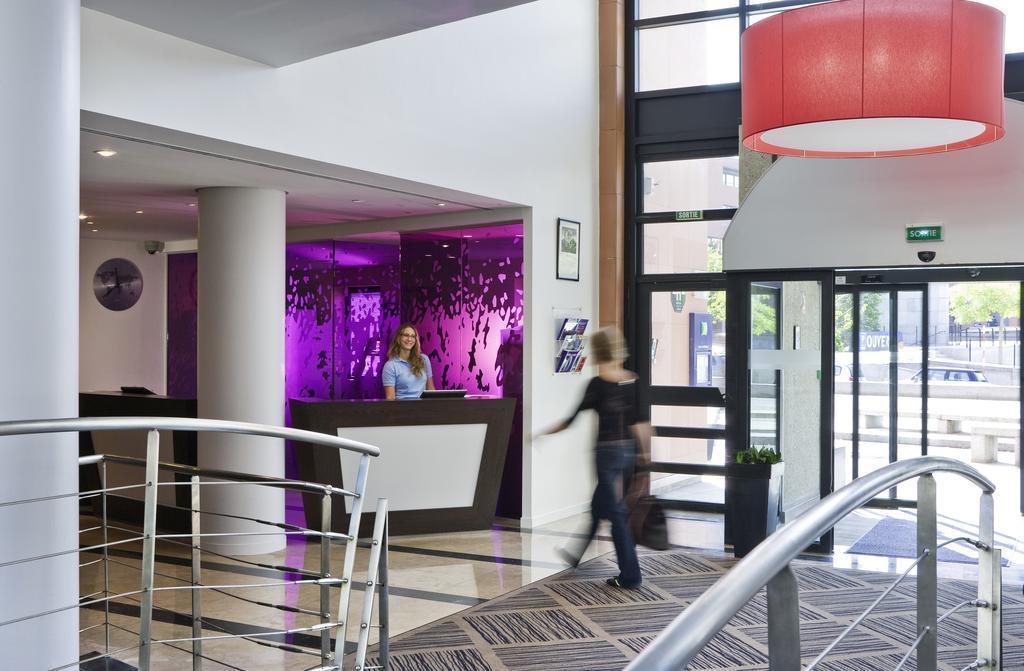 Ibis Styles Evry Courcouronnes Hotel And Events Bagian luar foto