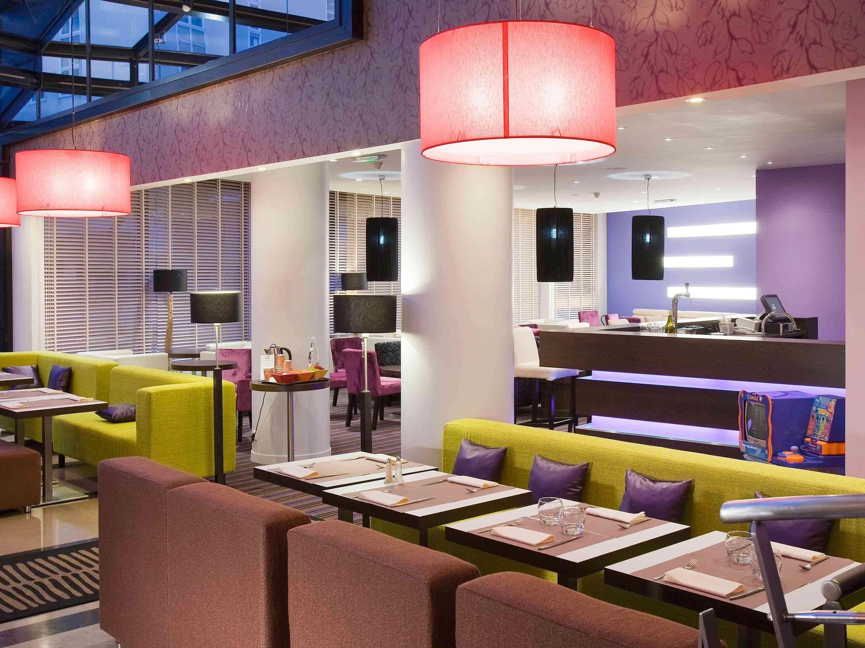 Ibis Styles Evry Courcouronnes Hotel And Events Bagian luar foto