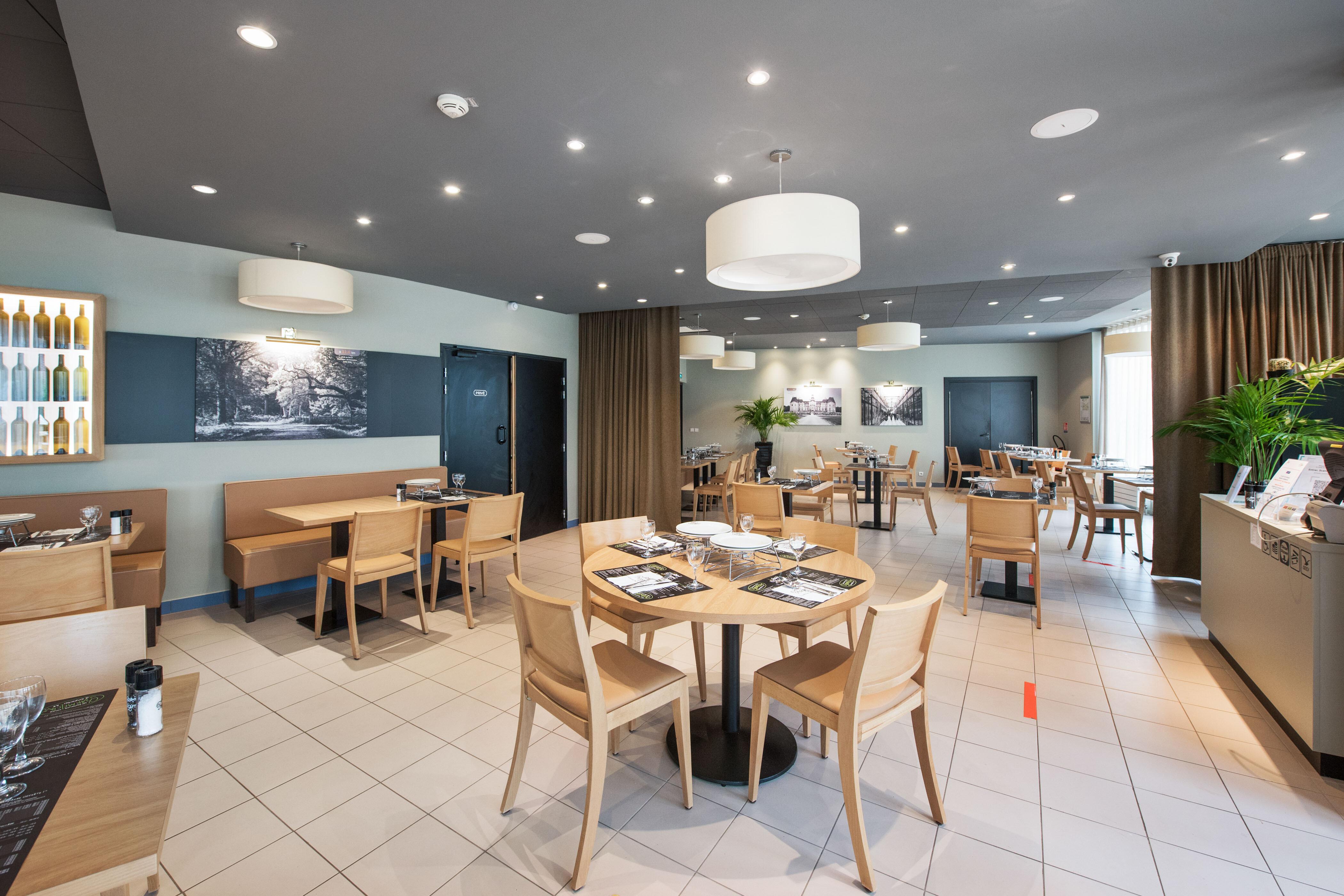 Ibis Styles Evry Courcouronnes Hotel And Events Bagian luar foto