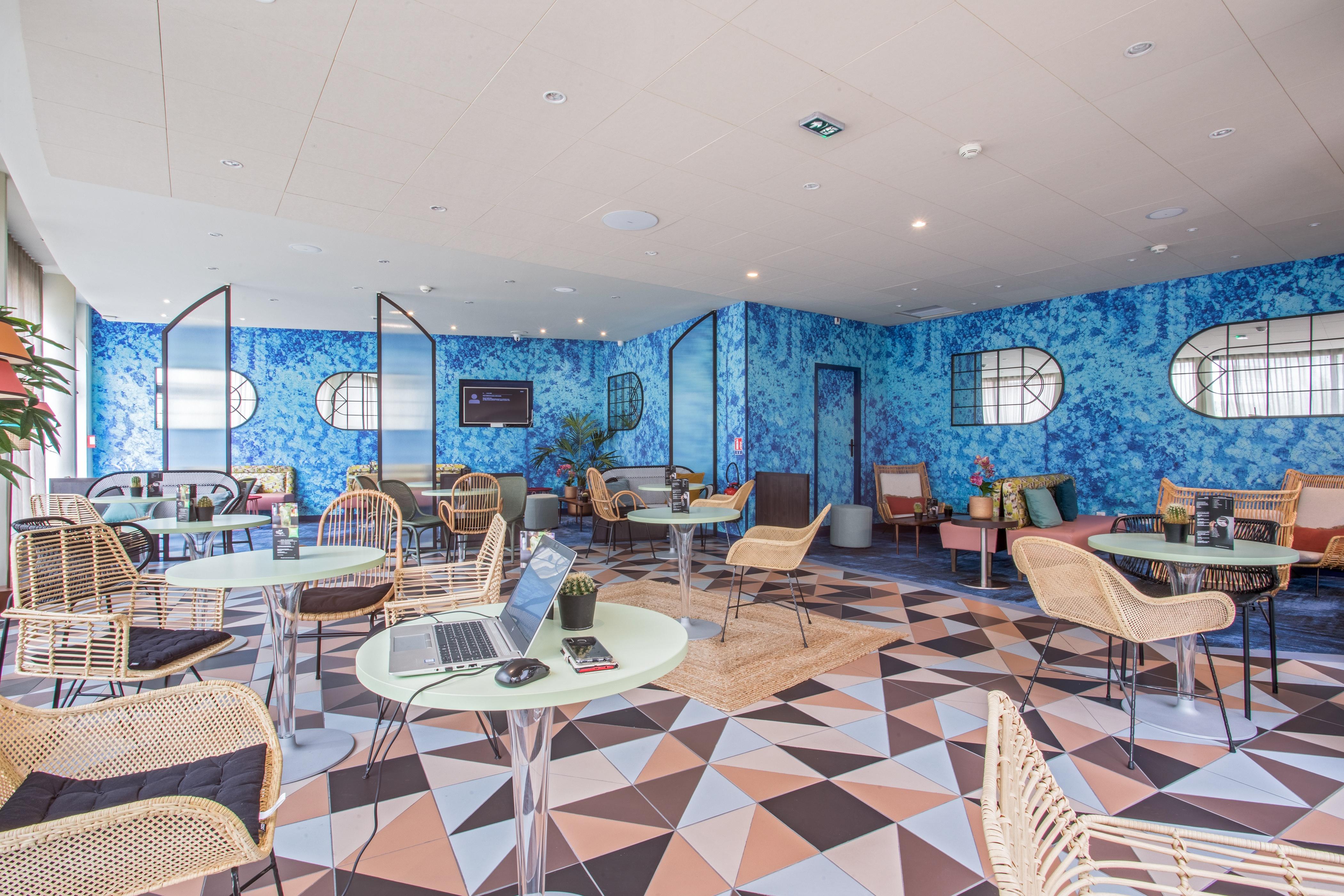 Ibis Styles Evry Courcouronnes Hotel And Events Bagian luar foto