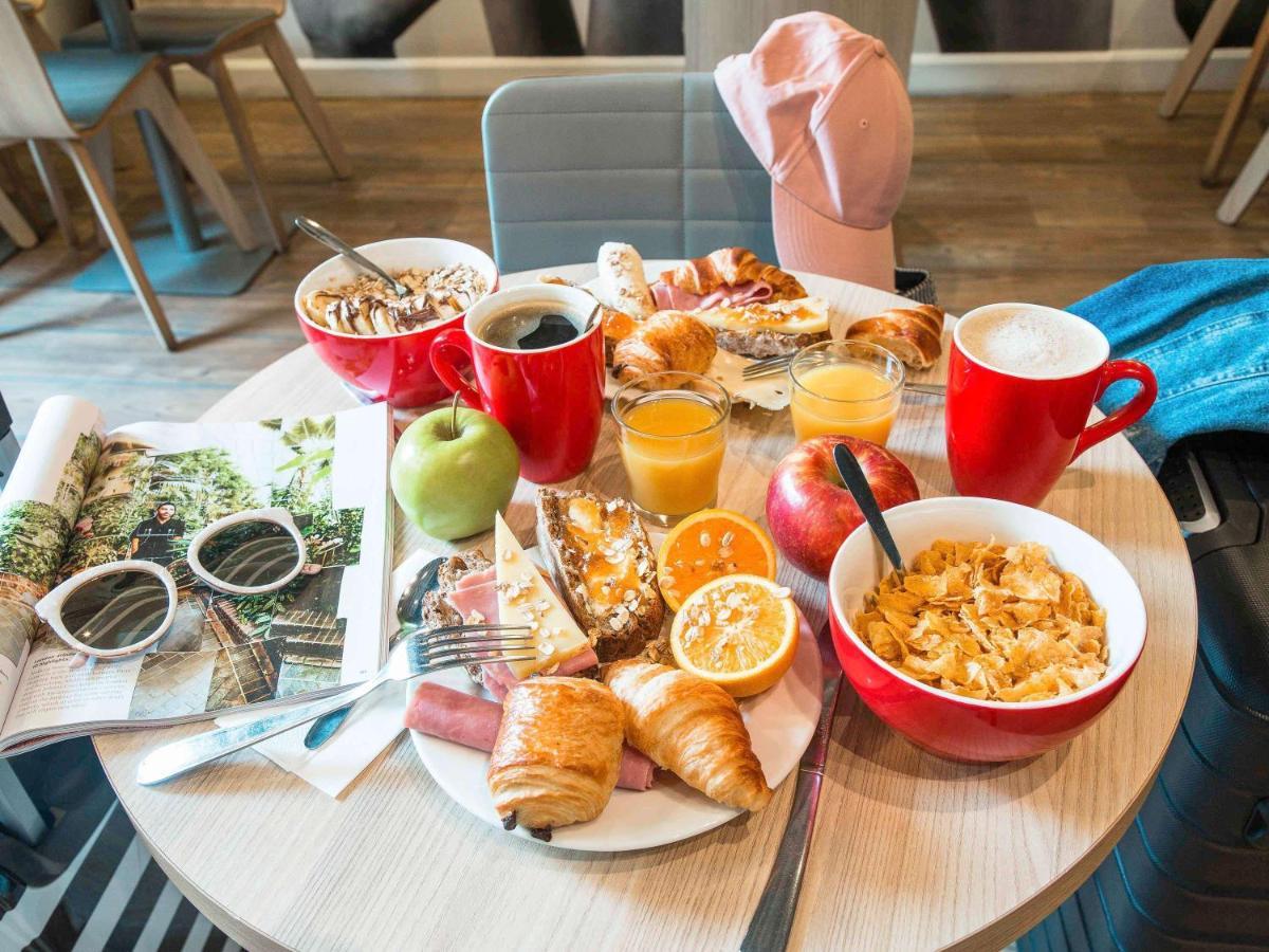 Ibis Styles Evry Courcouronnes Hotel And Events Bagian luar foto