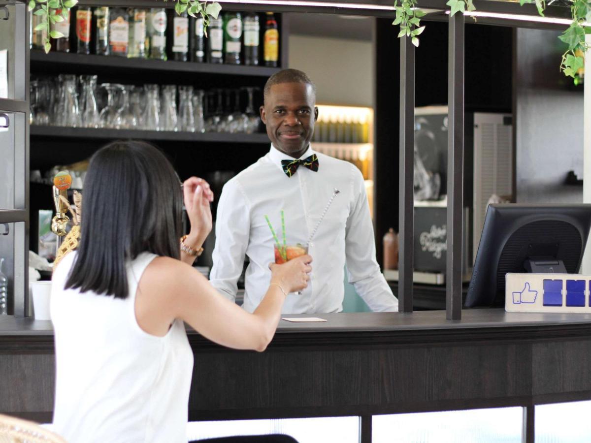 Ibis Styles Evry Courcouronnes Hotel And Events Bagian luar foto