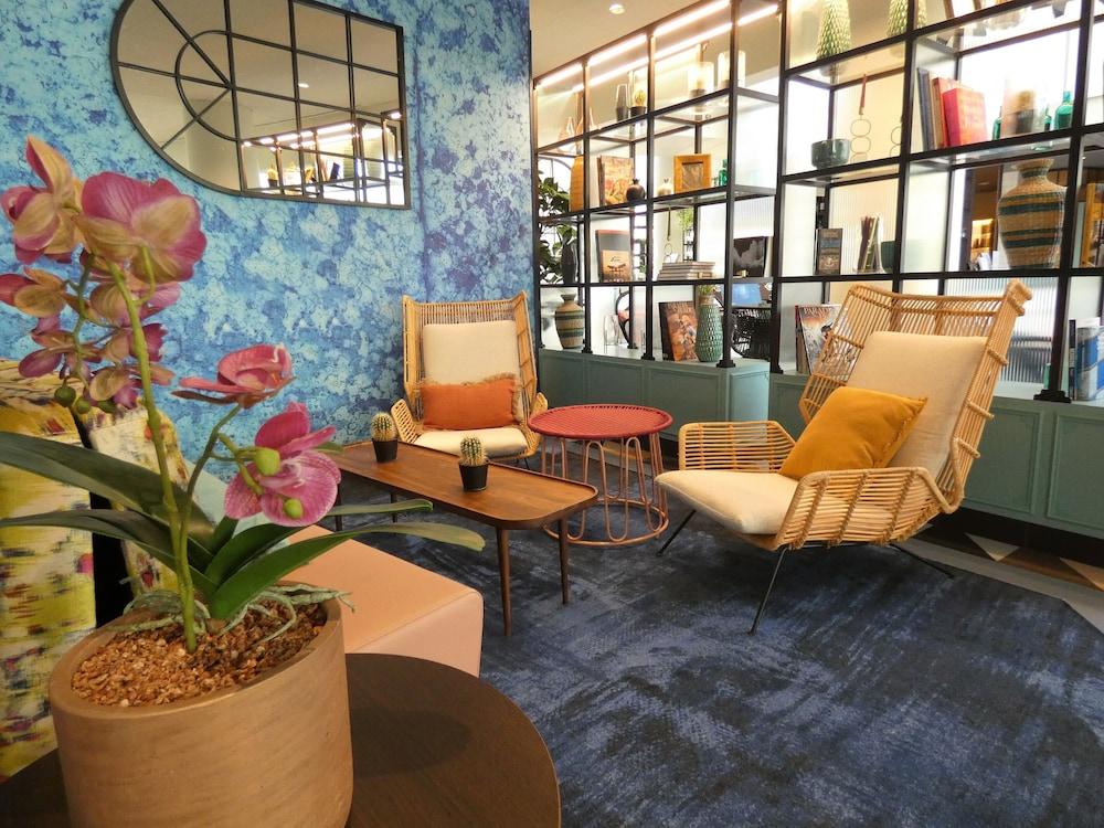 Ibis Styles Evry Courcouronnes Hotel And Events Bagian luar foto