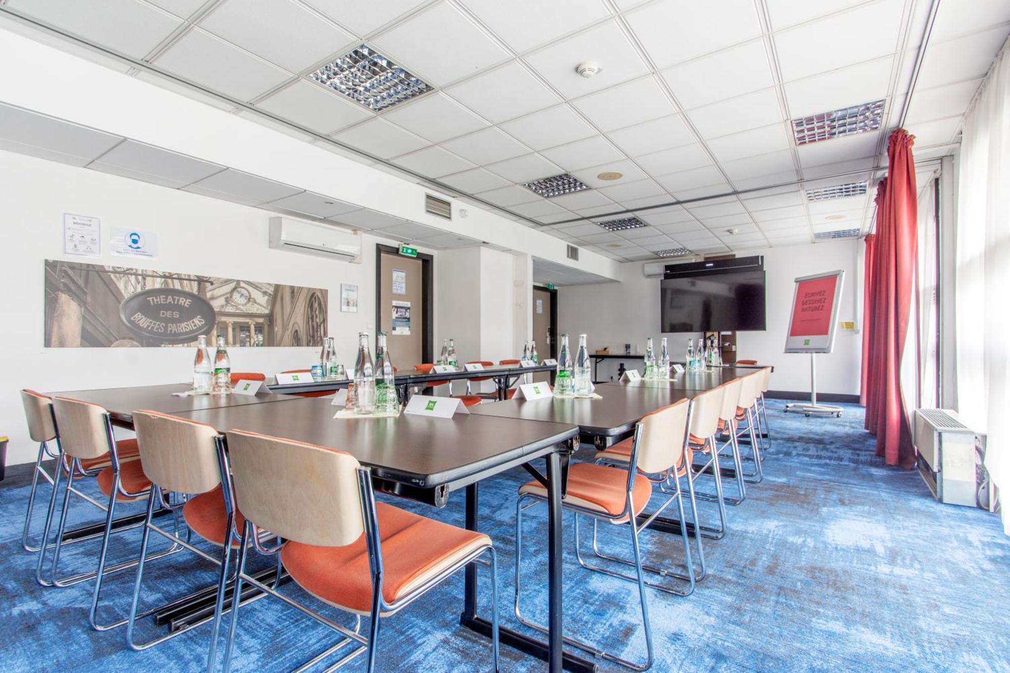 Ibis Styles Evry Courcouronnes Hotel And Events Bagian luar foto