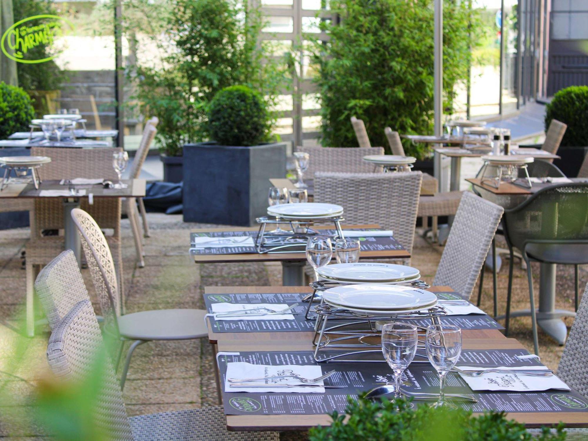 Ibis Styles Evry Courcouronnes Hotel And Events Bagian luar foto