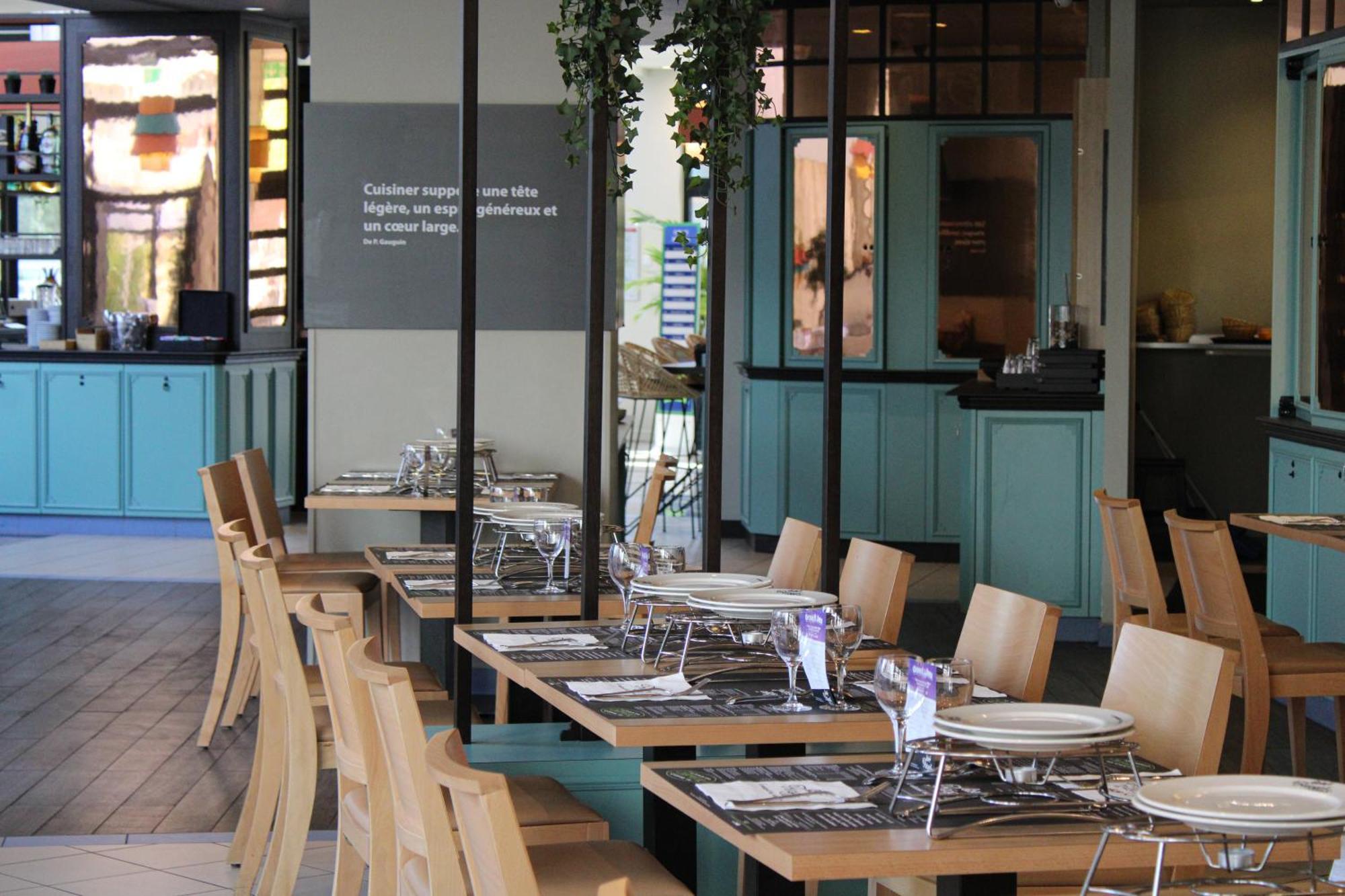 Ibis Styles Evry Courcouronnes Hotel And Events Bagian luar foto